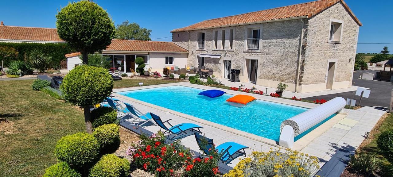 A La Gloriette Bed & Breakfast Neuville-de-Poitou Luaran gambar